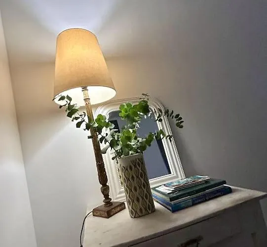 Setois Style, Charm And Comfort